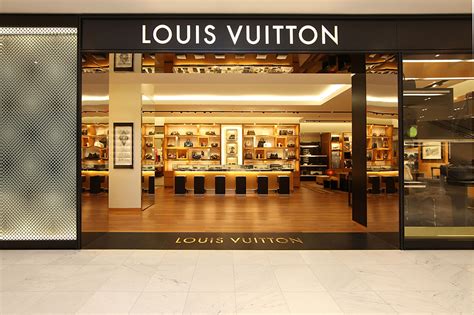 louis vuitton calgary holt renfrew|holt renfrew vancouver.